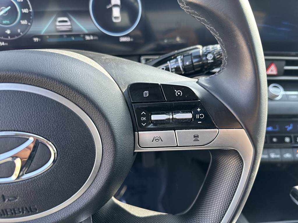 Thumbnail: 2023 Hyundai Elantra - 29