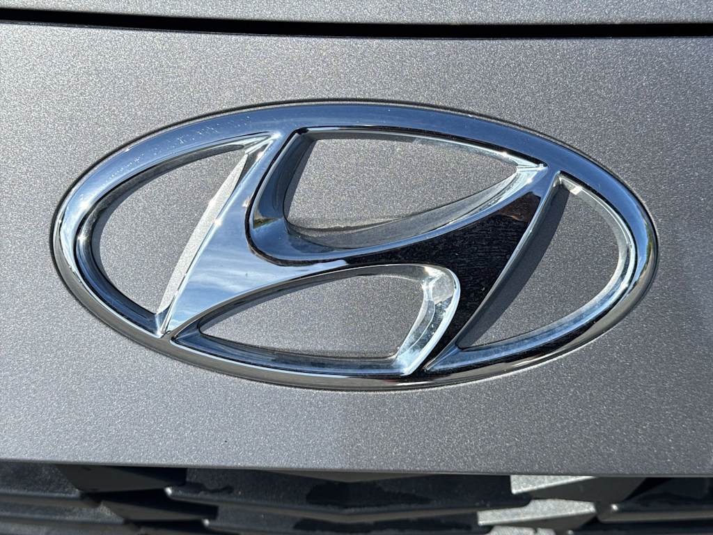 Thumbnail: 2023 Hyundai Elantra - 24