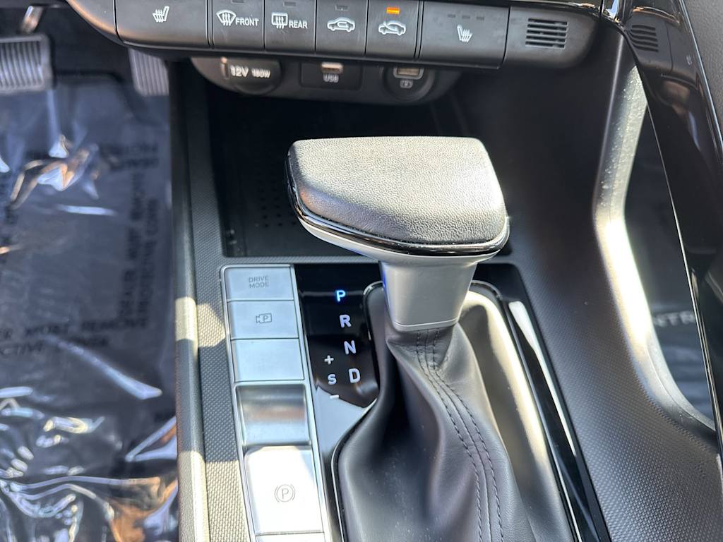 Thumbnail: 2023 Hyundai Elantra - 16