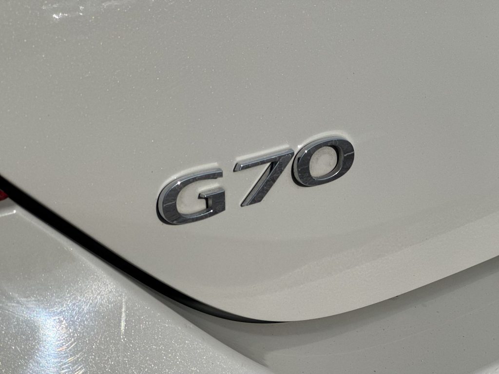Thumbnail: 2025 Genesis G70 - 30