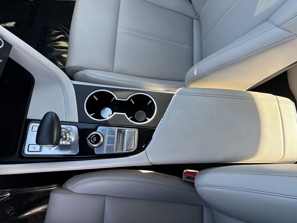 Thumbnail: 2025 Genesis G70 - 37