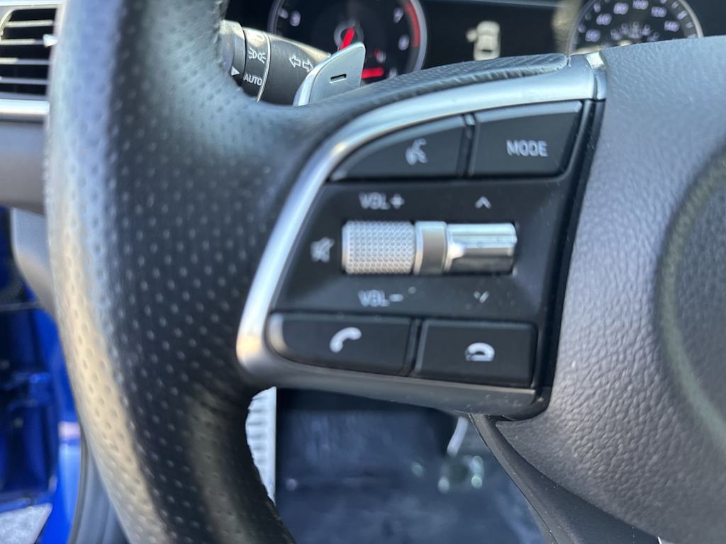 Thumbnail: 2021 Genesis G70 - 27