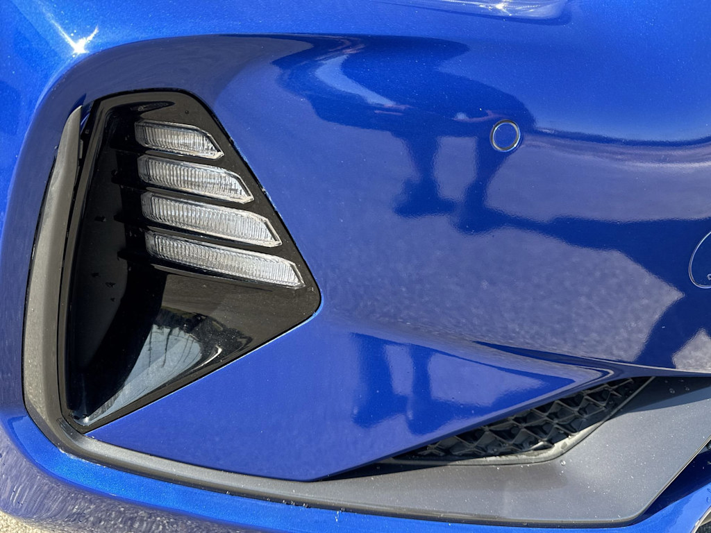 Thumbnail: 2021 Genesis G70 - 7
