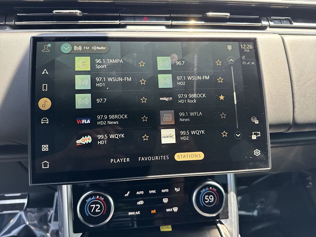 Thumbnail: 2023 Land Rover Range Rover - 14