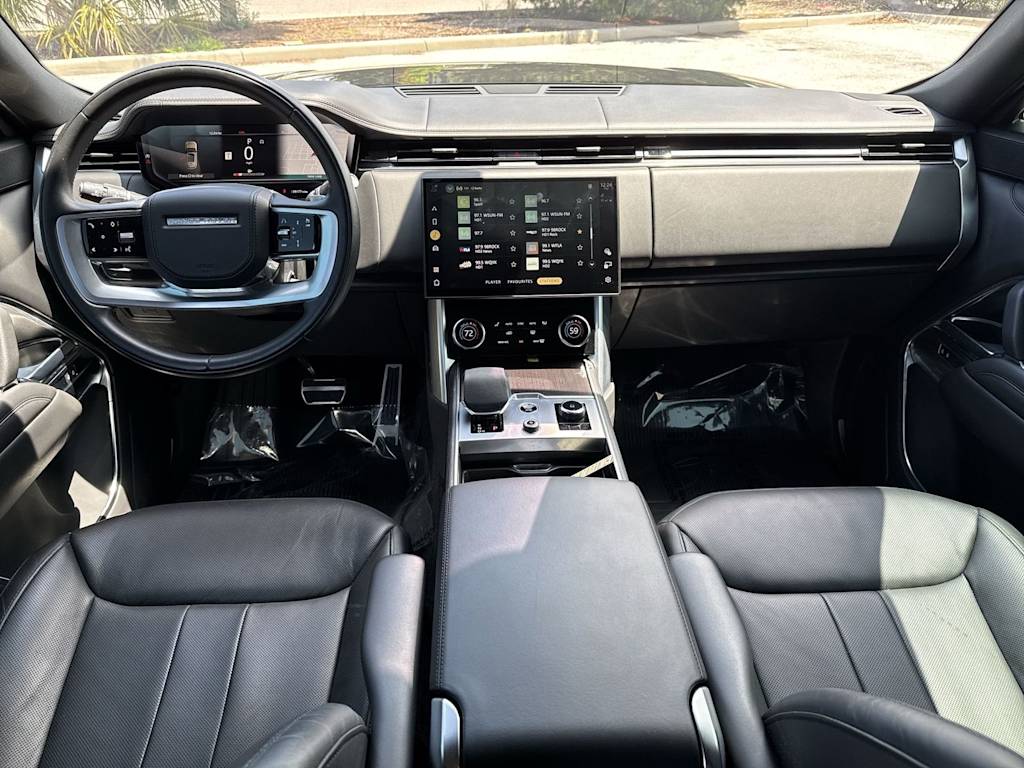 Thumbnail: 2023 Land Rover Range Rover - 9