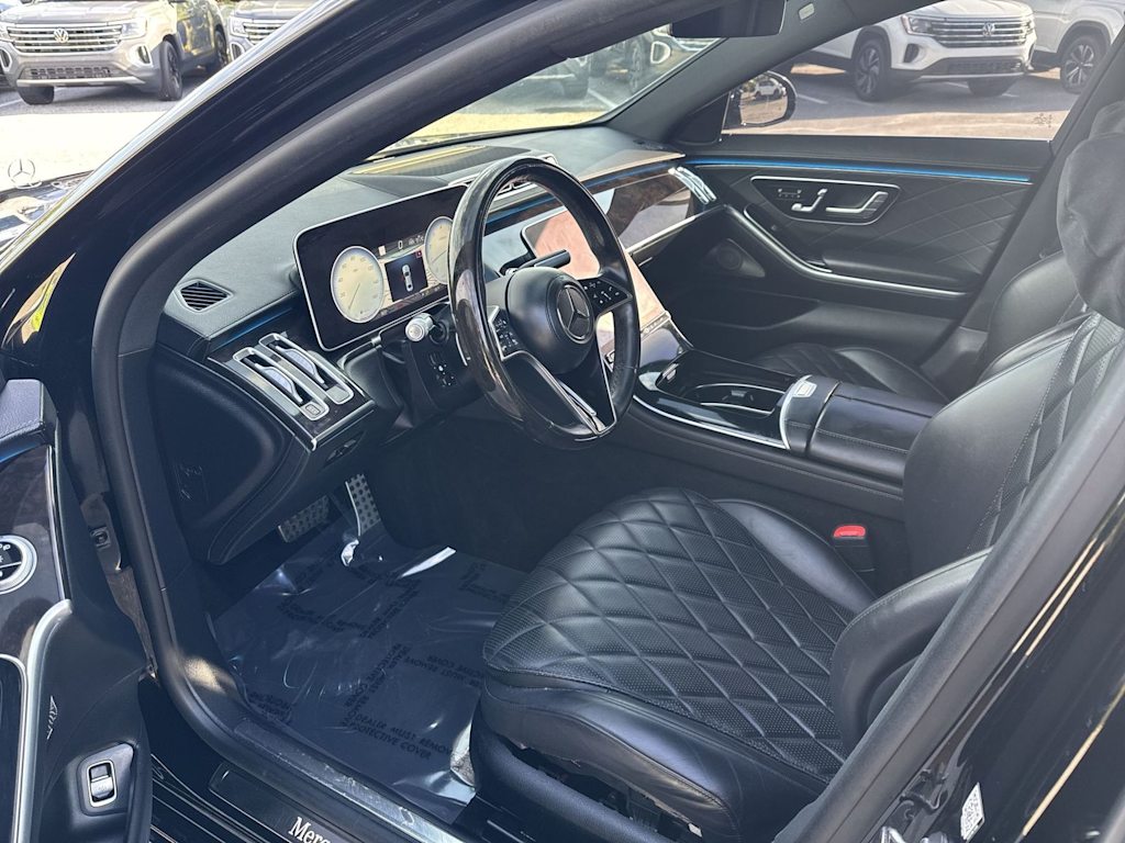 Thumbnail: 2022 Mercedes-Benz S-Class - 10