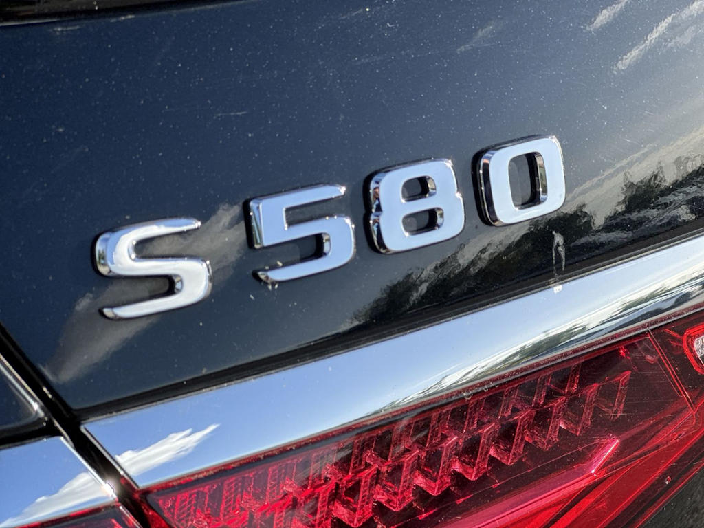 Thumbnail: 2022 Mercedes-Benz S-Class - 27