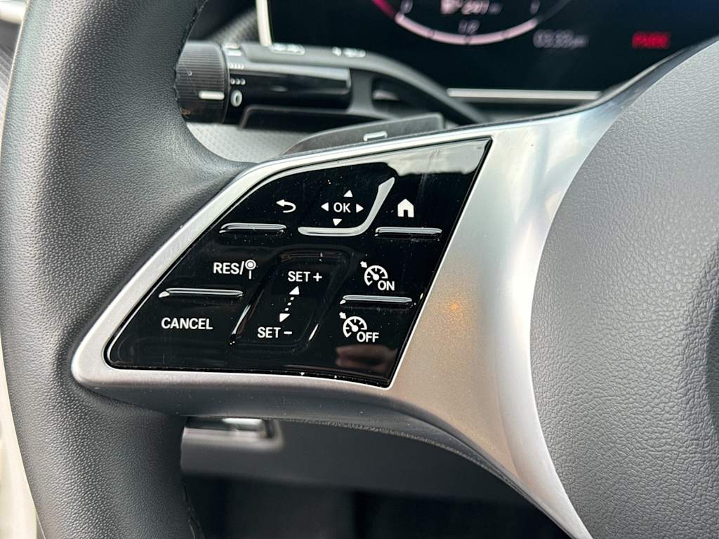 Thumbnail: 2025 Mercedes-Benz C-Class - 33