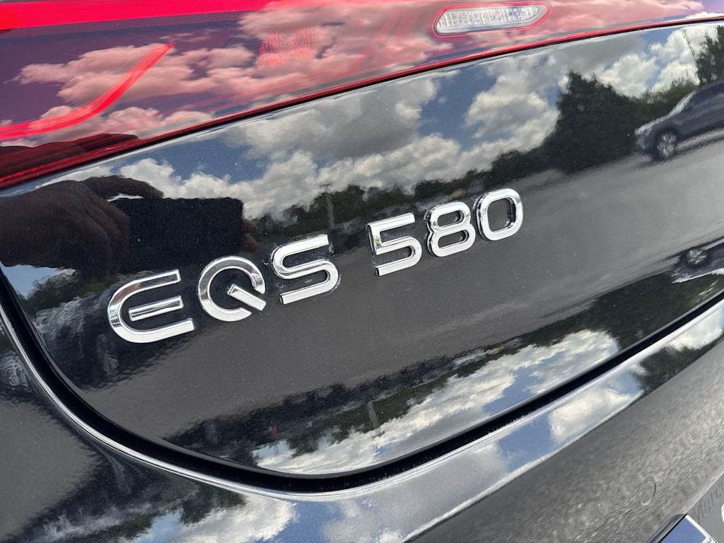 Thumbnail: 2023 Mercedes-Benz EQS - 22