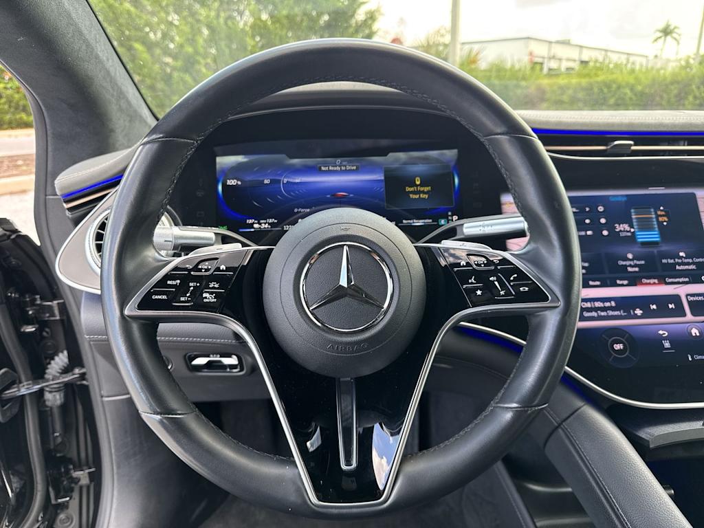 Thumbnail: 2023 Mercedes-Benz EQS - 13