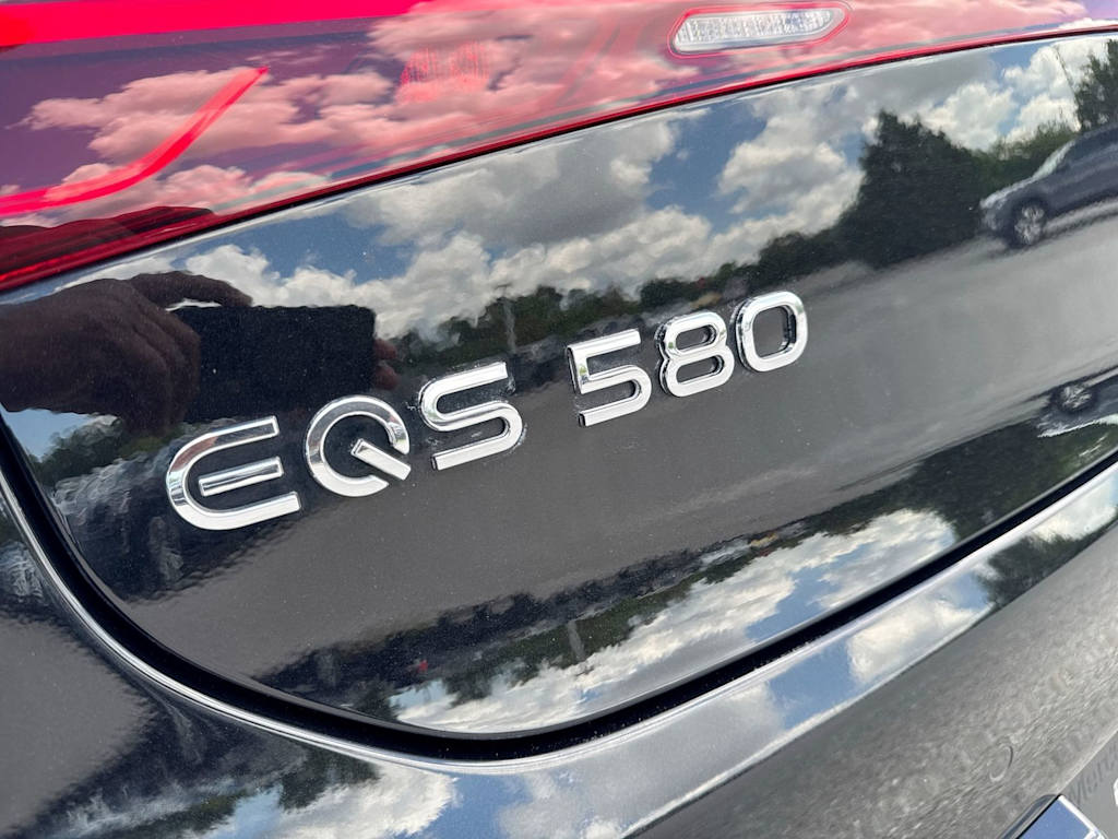 Thumbnail: 2023 Mercedes-Benz EQS - 22