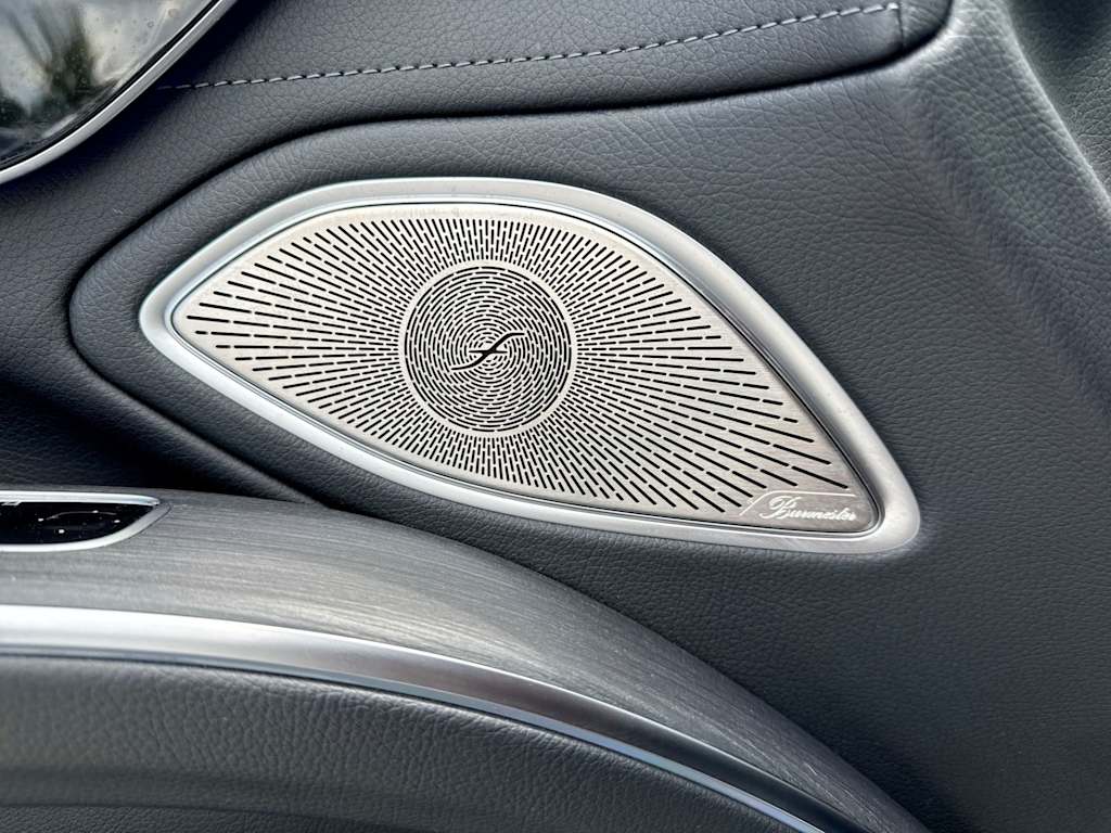 Thumbnail: 2023 Mercedes-Benz EQS - 31