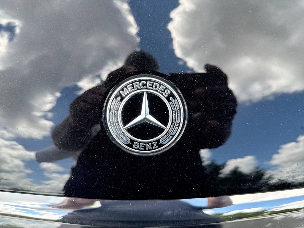 Thumbnail: 2023 Mercedes-Benz EQS - 7