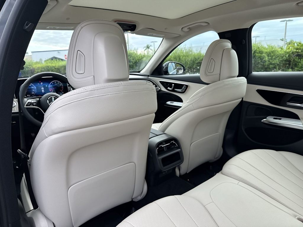 Thumbnail: 2026 Mercedes-Benz E-Class - 13