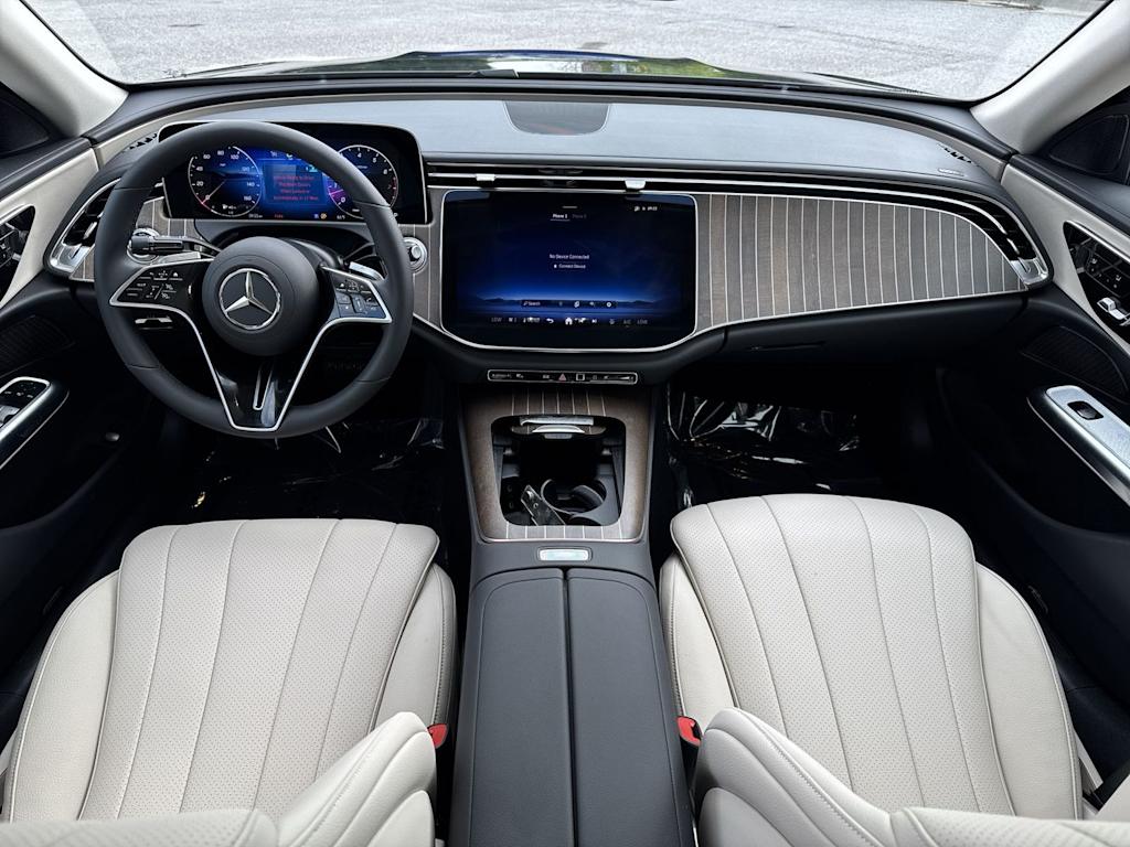 Thumbnail: 2026 Mercedes-Benz E-Class - 10