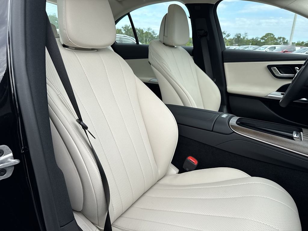 Thumbnail: 2026 Mercedes-Benz E-Class - 12
