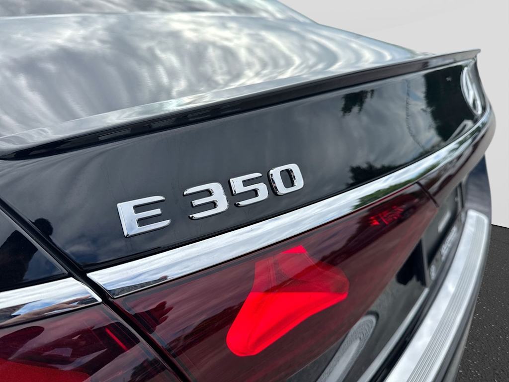 Thumbnail: 2026 Mercedes-Benz E-Class - 22