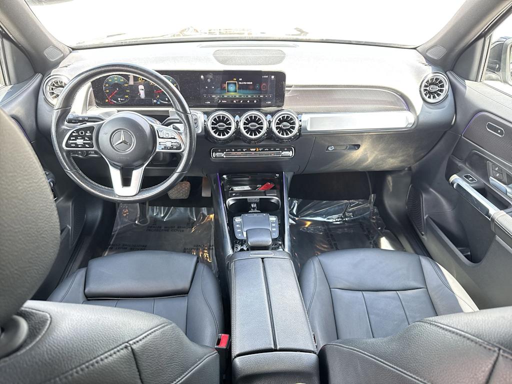 Thumbnail: 2022 Mercedes-Benz GLB - 10
