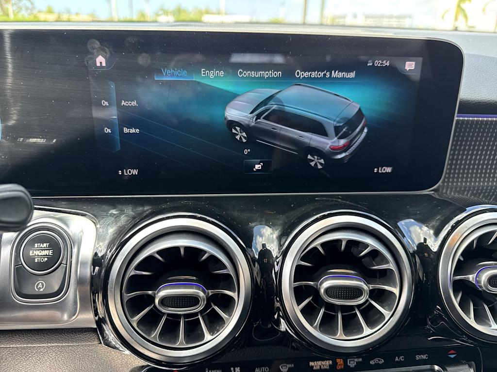 Thumbnail: 2020 Mercedes-Benz GLB - 15