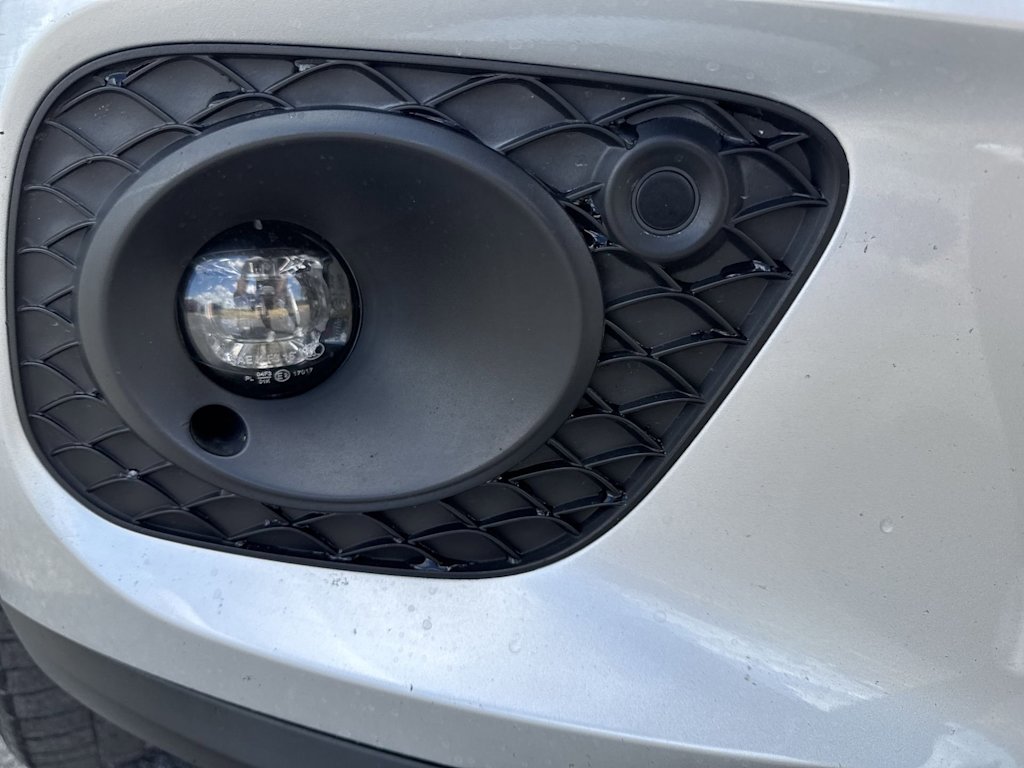 Thumbnail: 2020 Mercedes-Benz GLB - 7