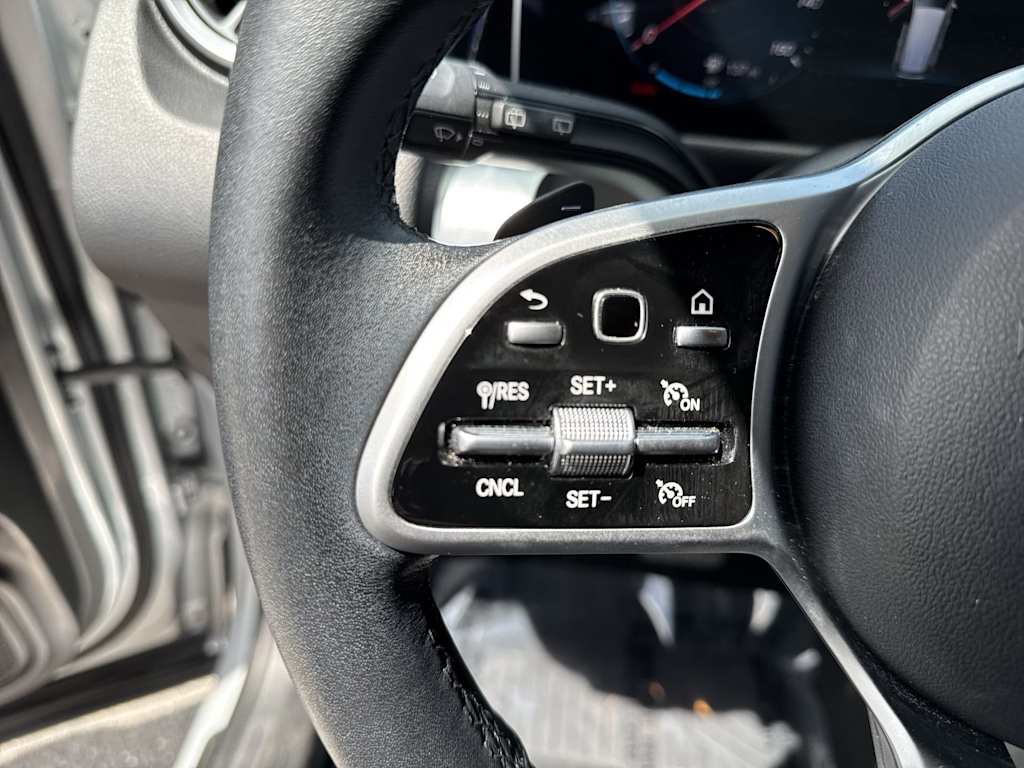 Thumbnail: 2020 Mercedes-Benz GLB - 29