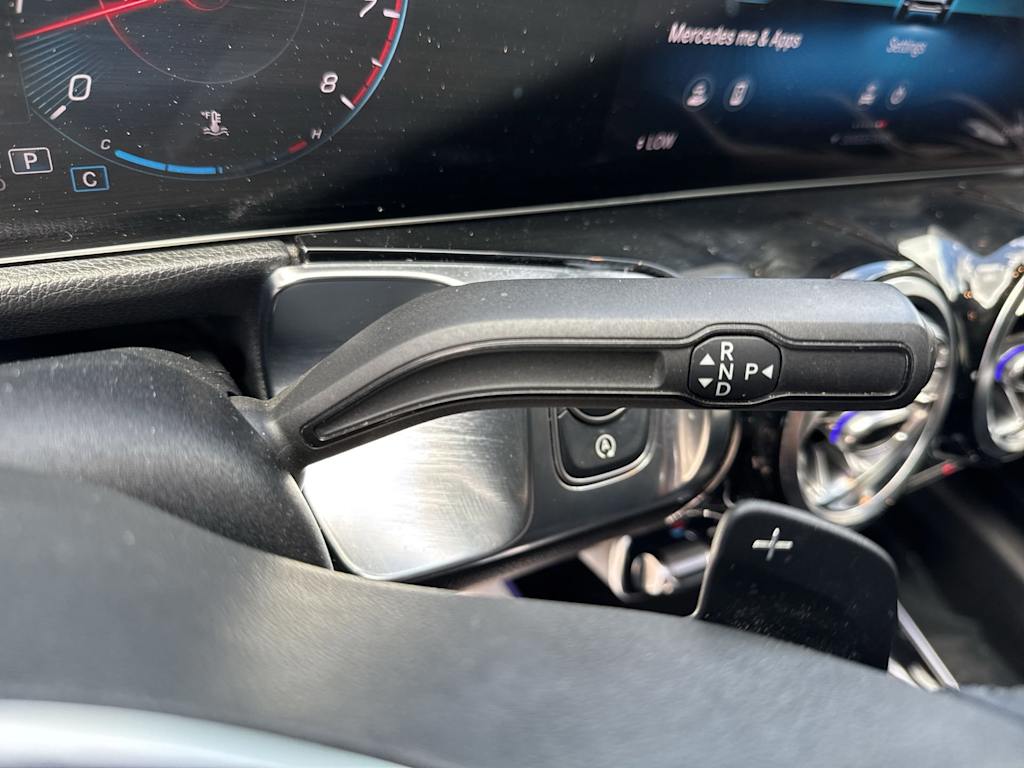 Thumbnail: 2020 Mercedes-Benz GLB - 33