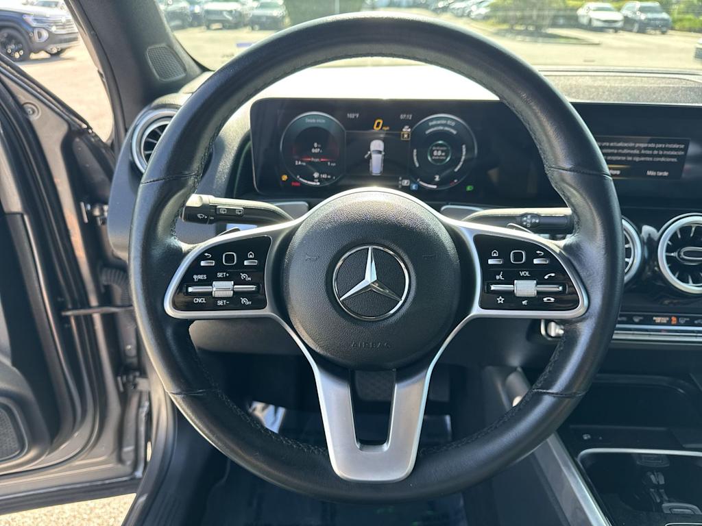 Thumbnail: 2023 Mercedes-Benz GLB - 10