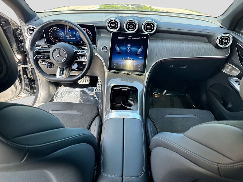 Thumbnail: 2025 Mercedes-Benz GLC - 2