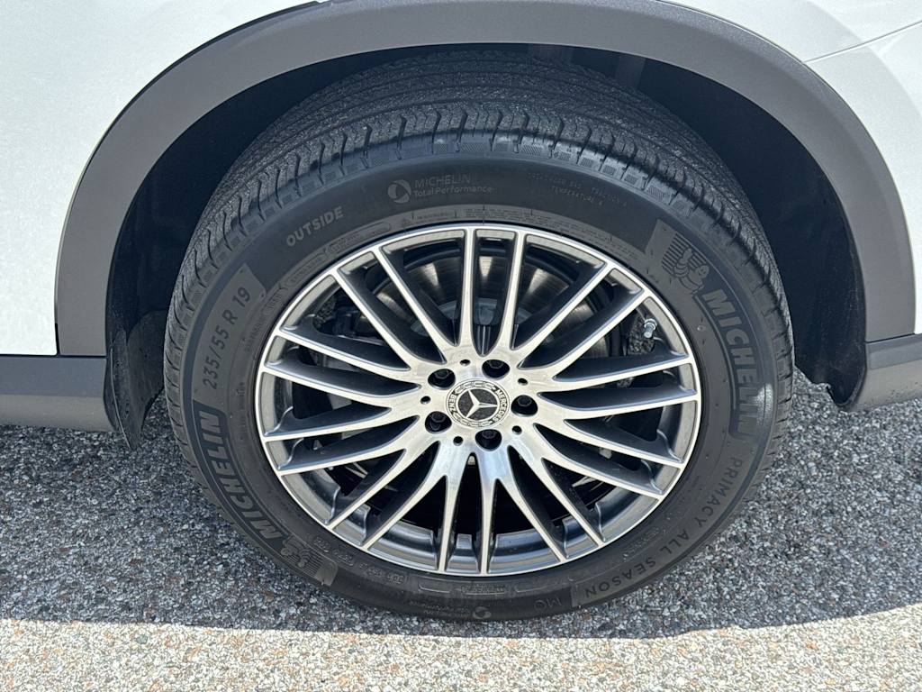 Thumbnail: 2026 Mercedes-Benz GLC - 8