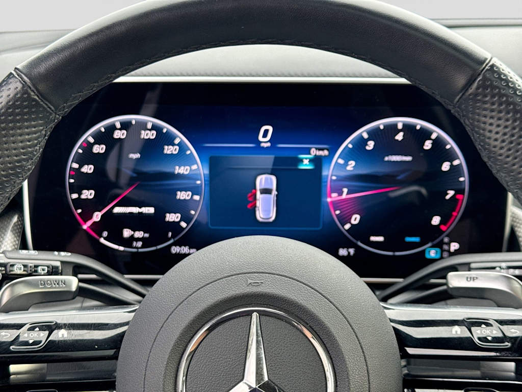 Thumbnail: 2025 Mercedes-Benz GLC - 37