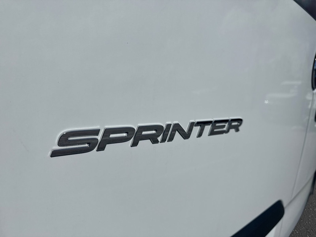 Thumbnail: 2024 Mercedes-Benz Sprinter - 28