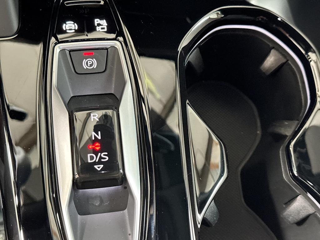 Thumbnail: 2025 Audi Q5 - 15