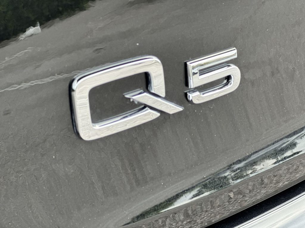 Thumbnail: 2023 Audi Q5 - 31