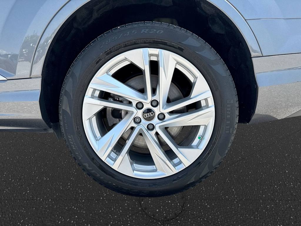 Thumbnail: 2023 Audi Q7 - 8