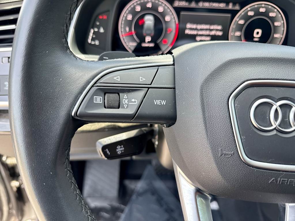 Thumbnail: 2023 Audi Q7 - 37