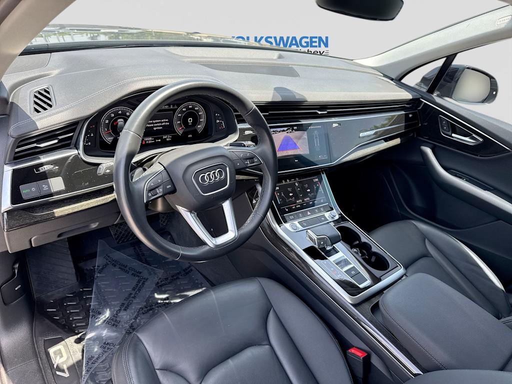 Thumbnail: 2023 Audi Q7 - 2