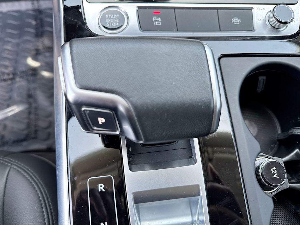 Thumbnail: 2023 Audi Q7 - 16