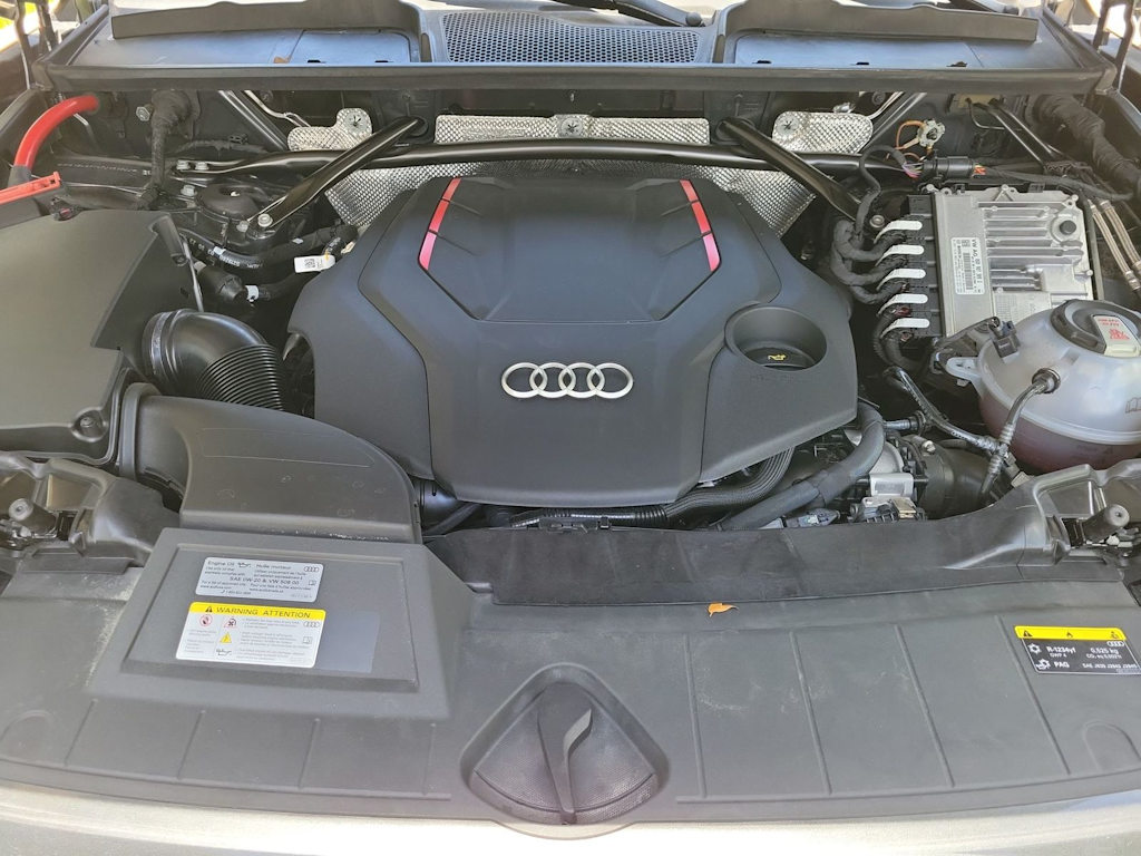 Thumbnail: 2023 Audi SQ5 - 9