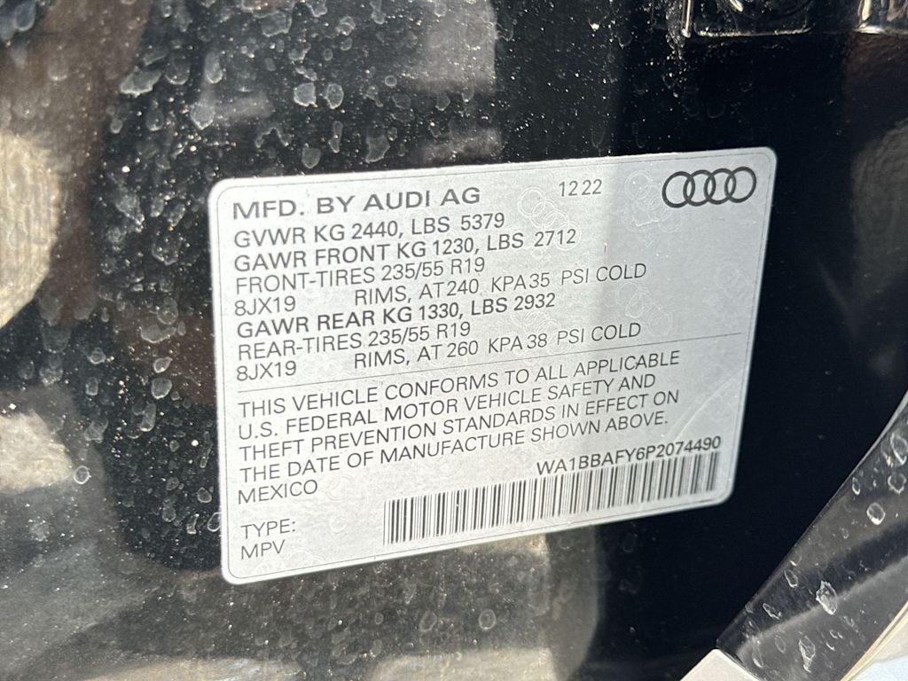 Thumbnail: 2023 Audi Q5 - 36