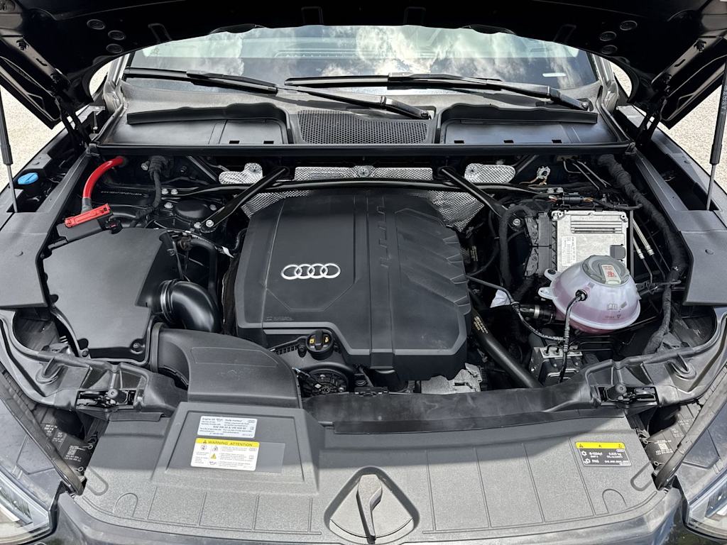 Thumbnail: 2023 Audi Q5 - 9