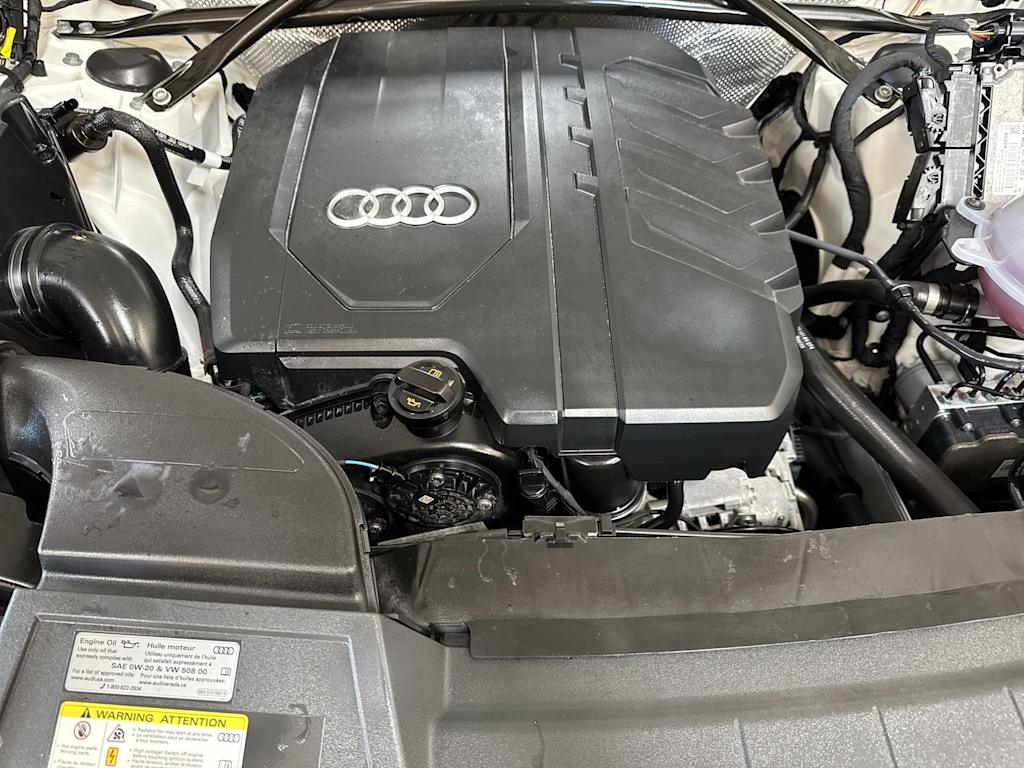 Thumbnail: 2022 Audi Q5 - 9