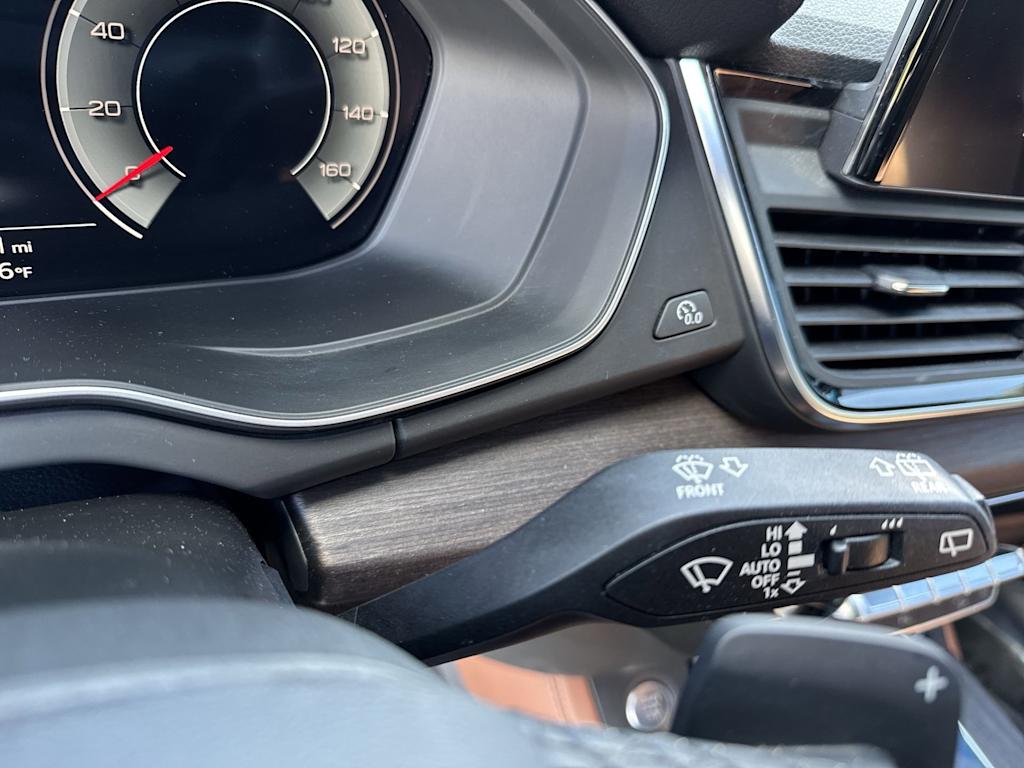 Thumbnail: 2022 Audi Q5 - 30