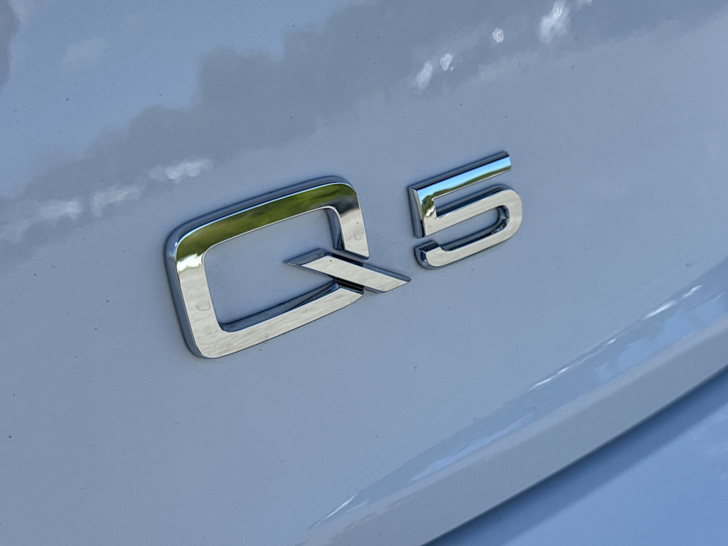 Thumbnail: 2022 Audi Q5 - 7