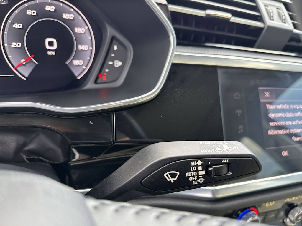 Thumbnail: 2020 Audi Q3 - 28