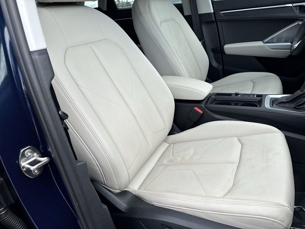 Thumbnail: 2020 Audi Q3 - 12