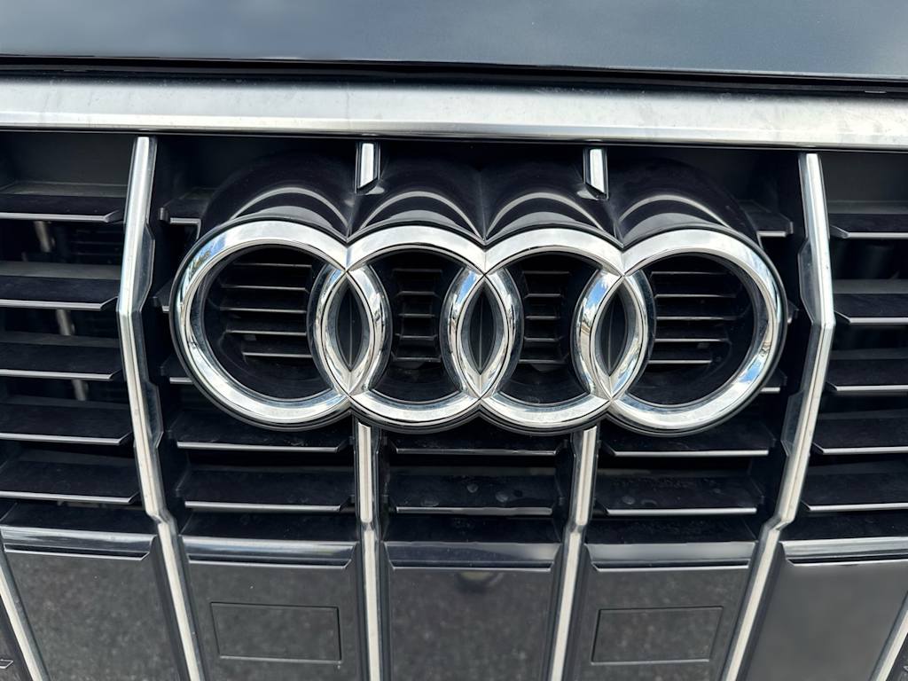 Thumbnail: 2020 Audi Q3 - 7