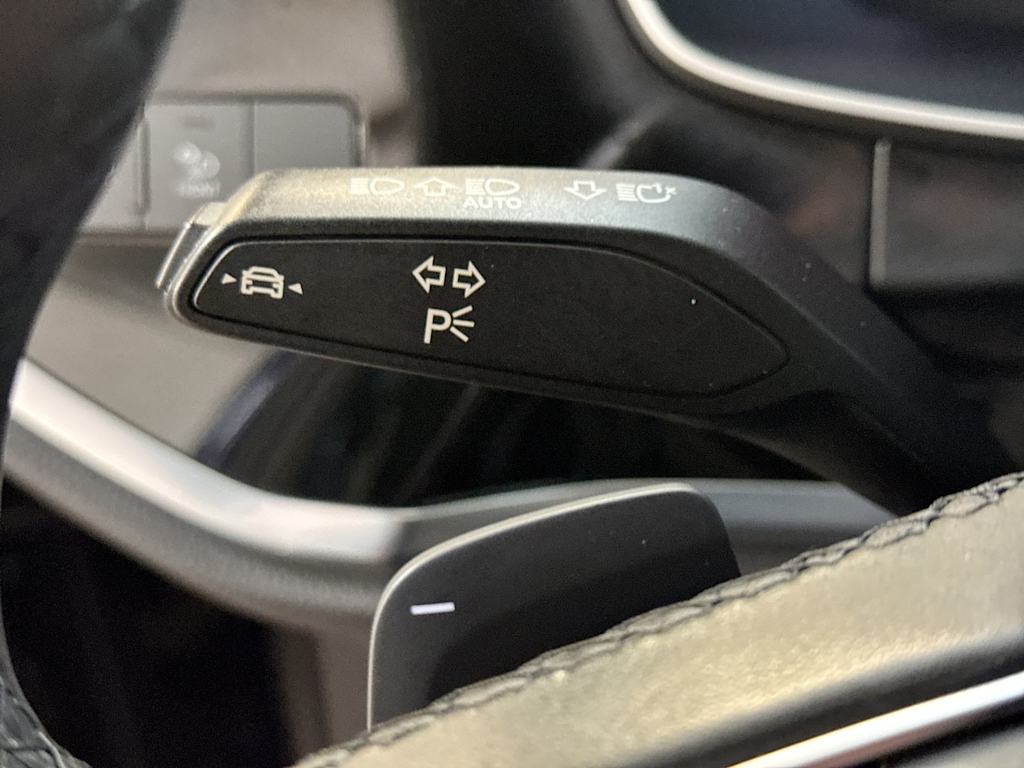 Thumbnail: 2023 Audi Q3 - 37