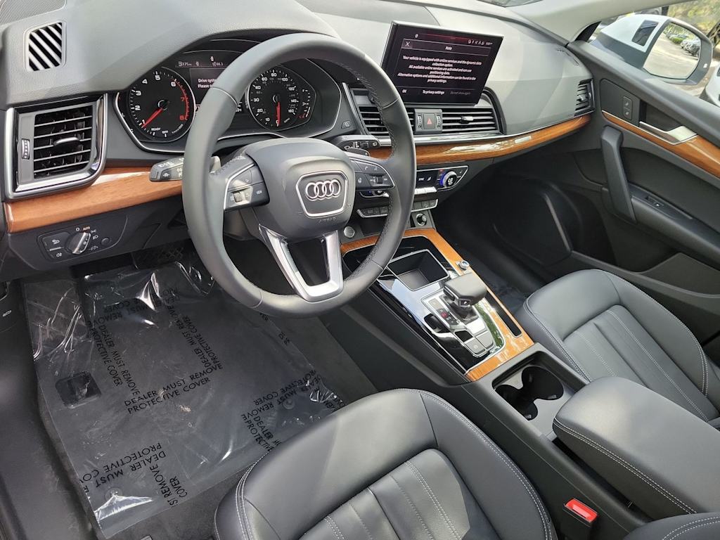 Thumbnail: 2023 Audi Q5 - 2