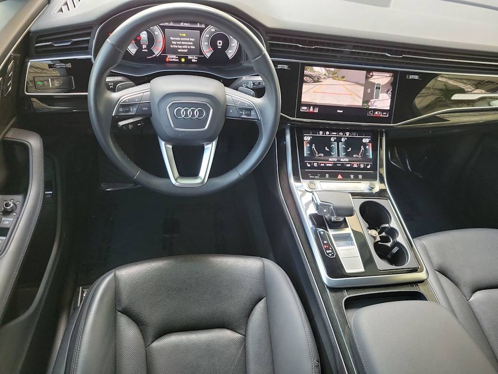 Thumbnail: 2021 Audi Q7 - 10