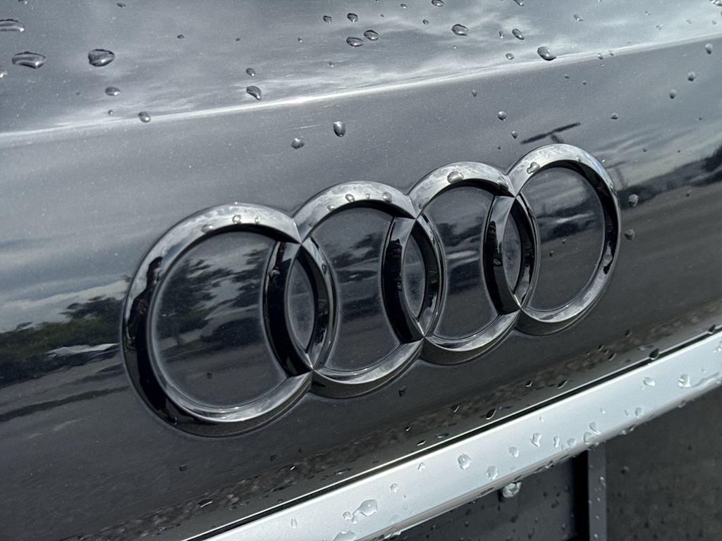 Thumbnail: 2021 Audi Q7 - 7